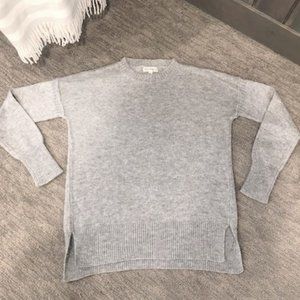 Cozy Neiman Marcus Heather Grey Sweater